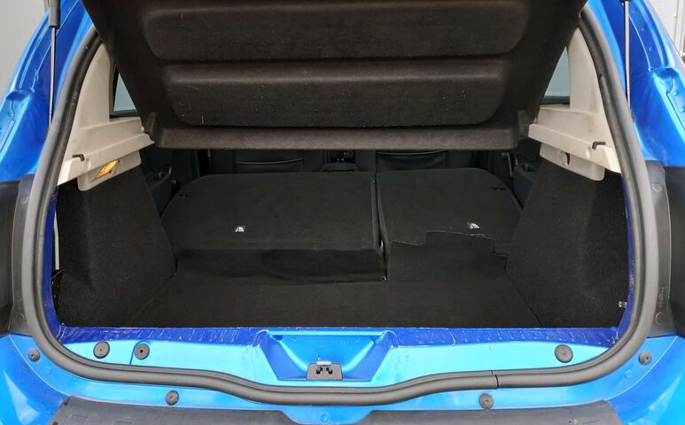 Inside Sandero Diesel  Azul Turquesa