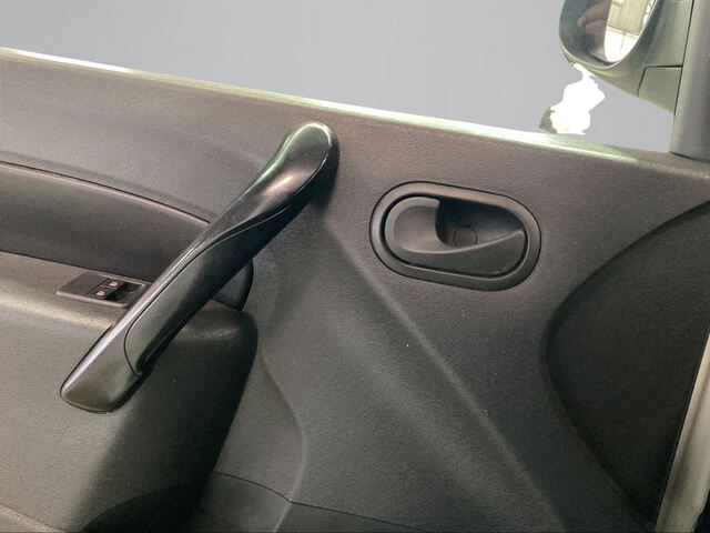 Inside Kangoo Combi Diesel  Blanco
