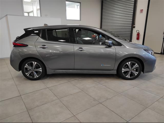 NISSAN Leaf II 2018 06077848_VO38053400