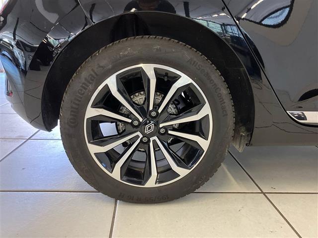 RENAULT Clio 00985360_VO38023207