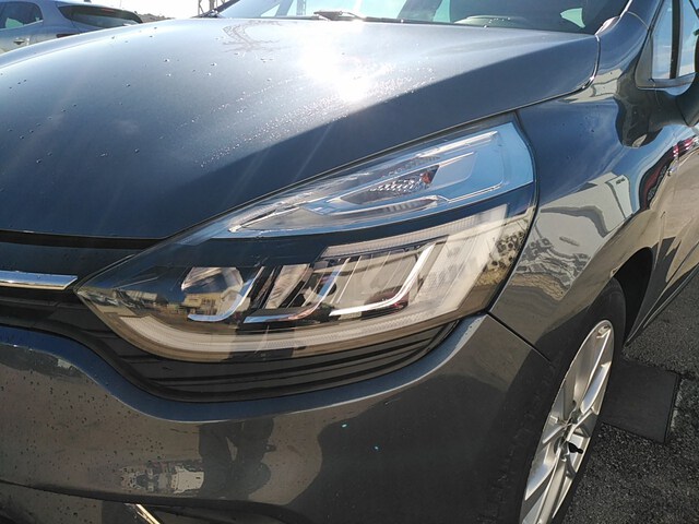 Inside Clio  Gris Titanium