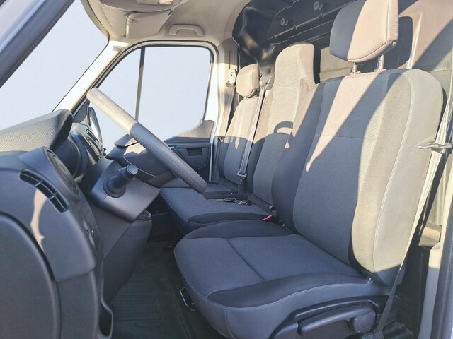 Inside Master Furgón Diesel  BLANCO