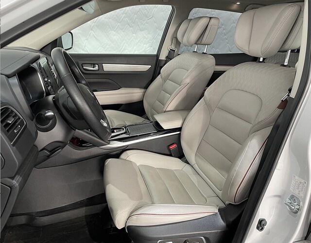 Inside Koleos Diesel  BLANCO