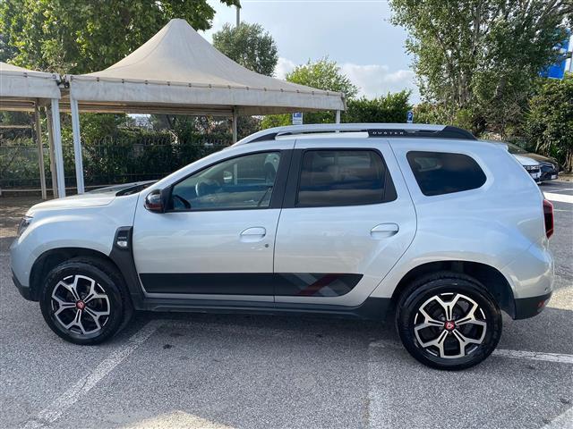 DACIA Duster 02640886_VO38043366