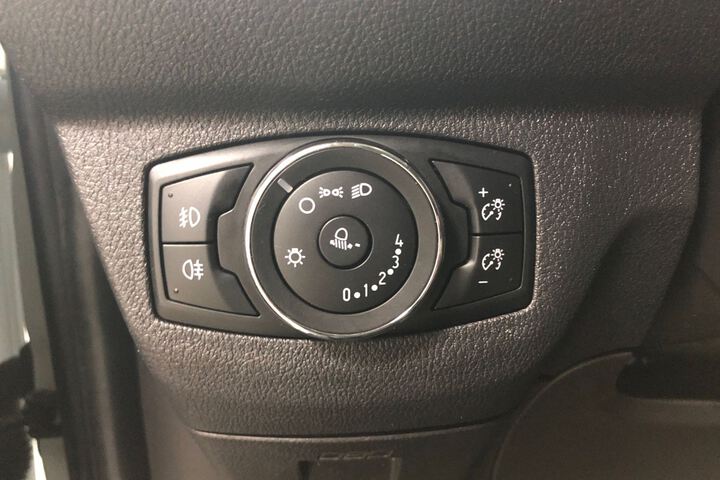Inside Tourneo Courier  Blanco