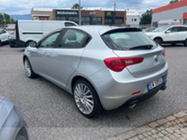 ALFA ROMEO Giulietta 01882304_VO38013067