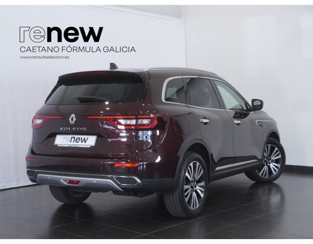 Outside Koleos Diesel  Rojo Vintage