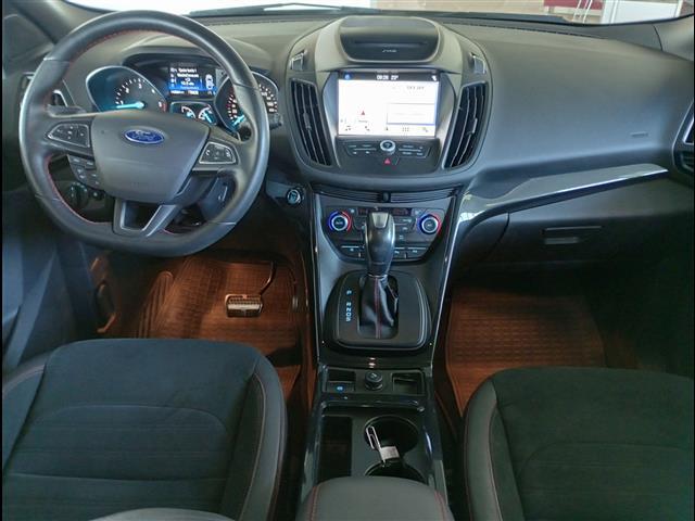 FORD Kuga 00948507_VO38023732