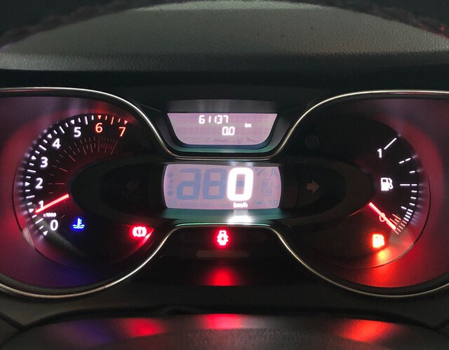Inside Captur  Gris