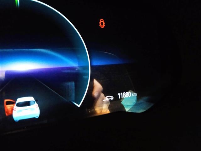 RENAULT ZOE 00014146_VO38043670