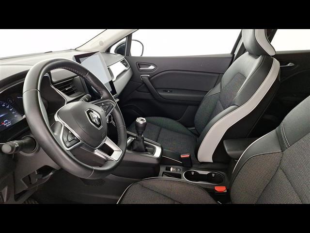 RENAULT Captur 00973925_VO38023732