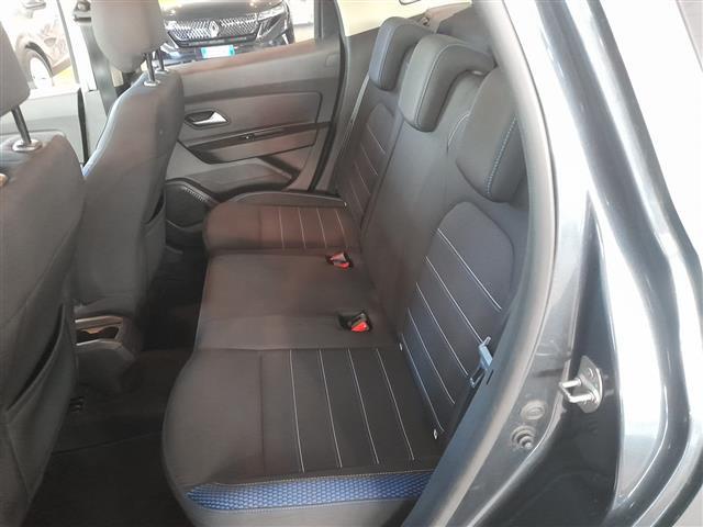DACIA Duster 00015933_VO38023184