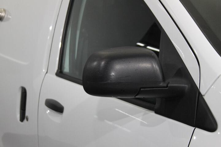Inside Dokker Combi Diesel  BLANCO GLACIAR