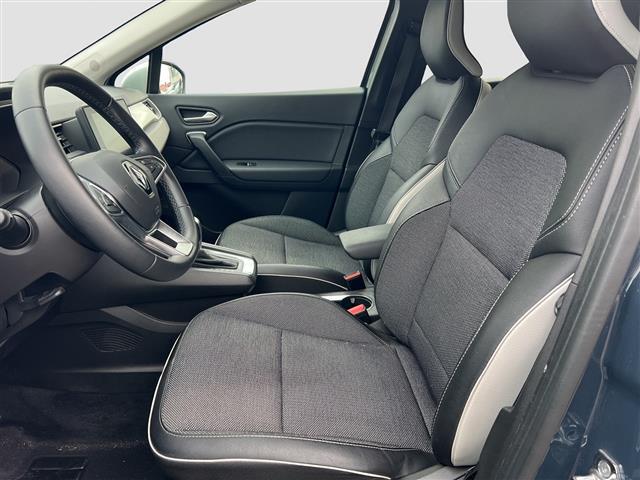 RENAULT Captur 05258148_VO38013034