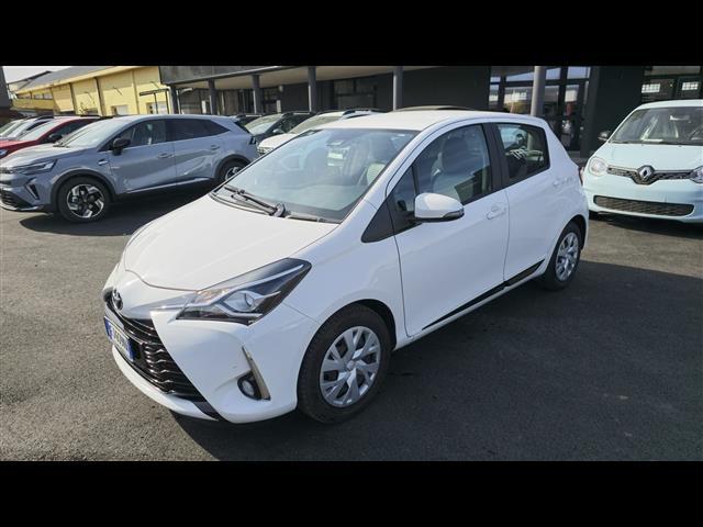 TOYOTA Yaris 00025657_VO38013404