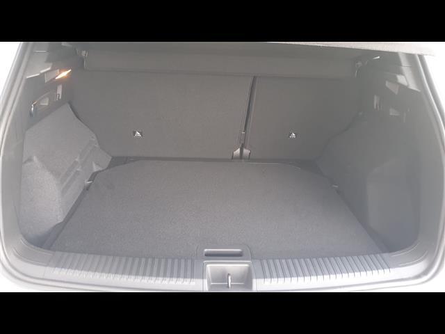 RENAULT Austral 00024629_VO38013404