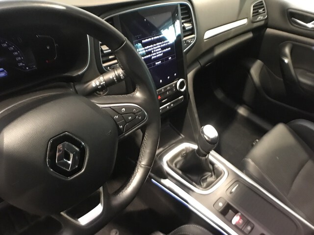 Inside Mégane Sport Tourer  Gris Titanium