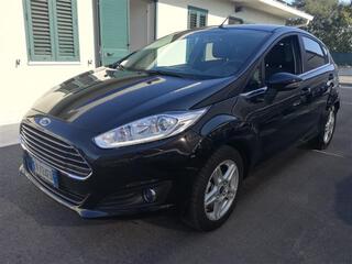 FORD Fiesta 00972235_VO38013322