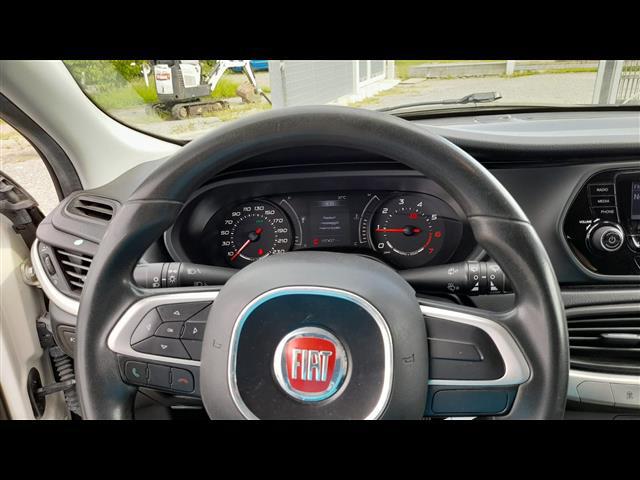 FIAT Tipo 00024376_VO38013404