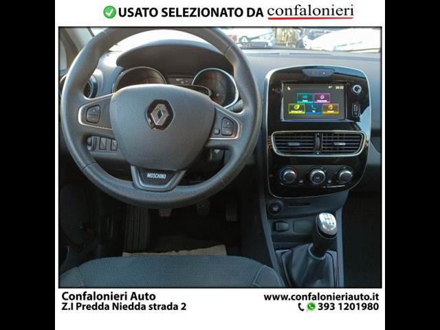 RENAULT Clio 00009488_VO38013165