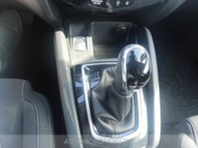 NISSAN Qashqai 01883111_VO38013067