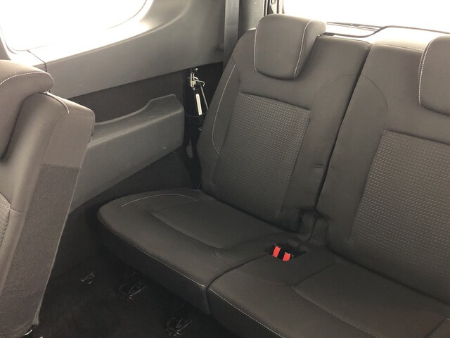 Inside Lodgy Diesel  Negro