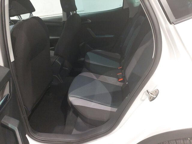 Inside Arona Diesel  Blanco