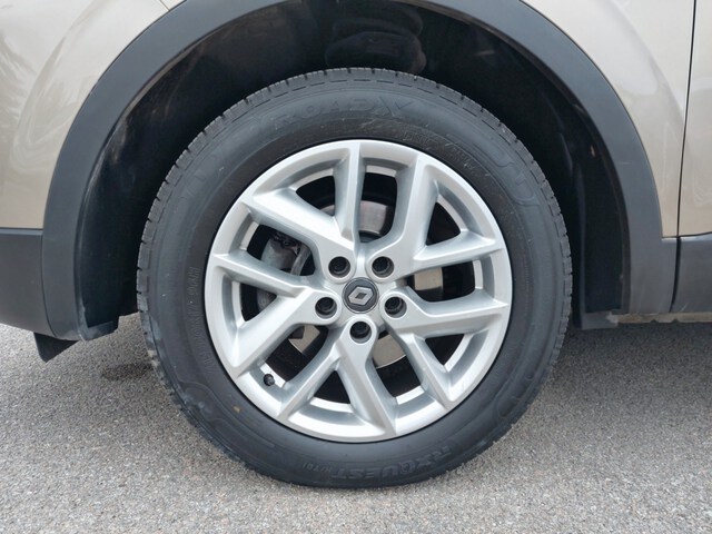 Outside Kadjar Diesel  BEIGE