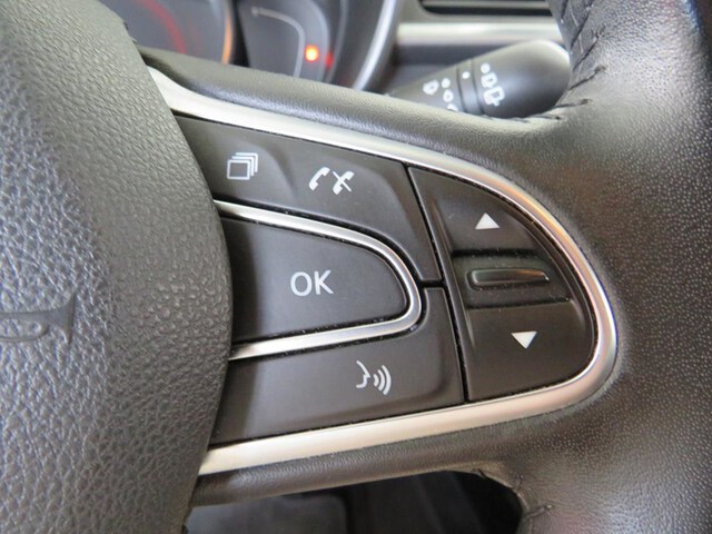 Inside Kadjar  Rojo Deseo