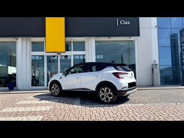 RENAULT Captur 05914629_VO38013080