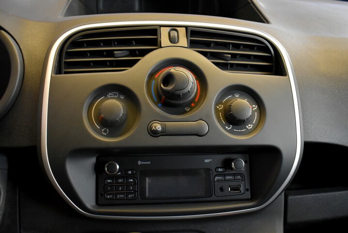 Inside Kangoo Furgón Diesel  Blanco Mineral