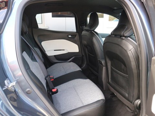 Exterieur Clio E-Tech  grijs