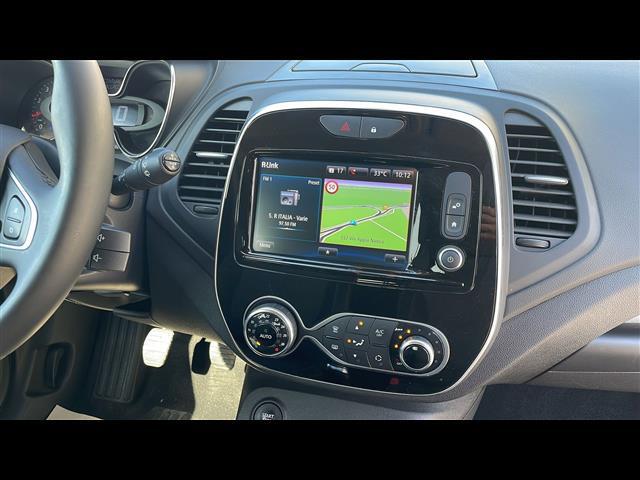 RENAULT Captur 02640329_VO38043366