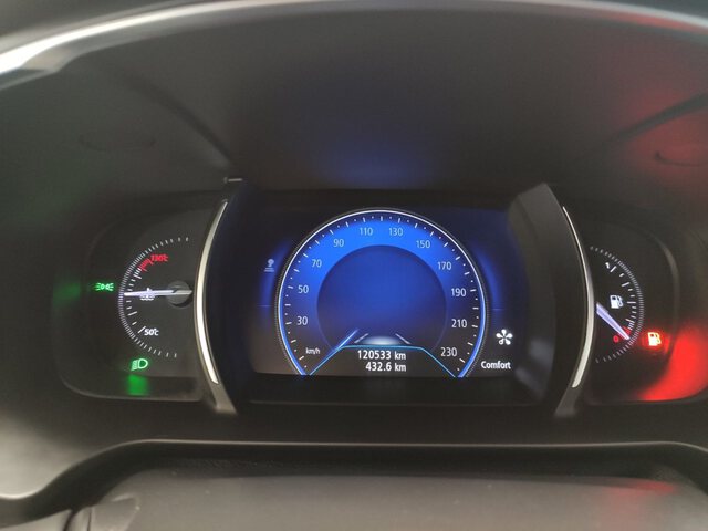 Inside Talisman Sport Tourer Diesel  GRIS