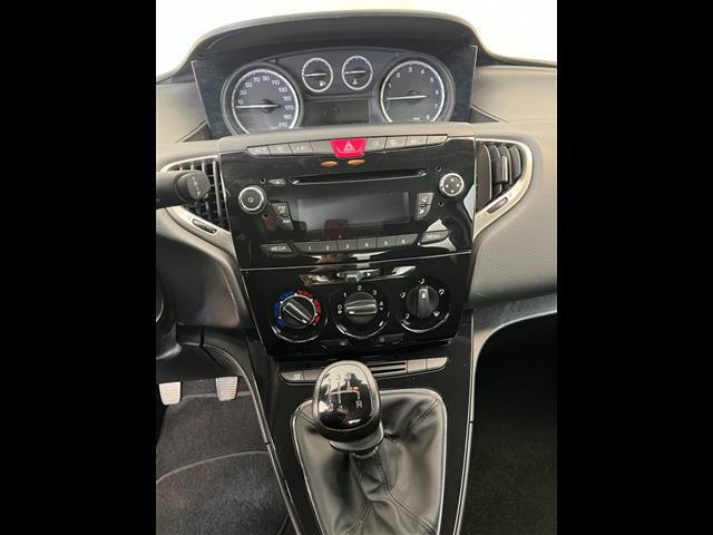 LANCIA Ypsilon 03259185_VO38043894