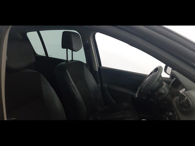 RENAULT Clio 00006451_VO38033579