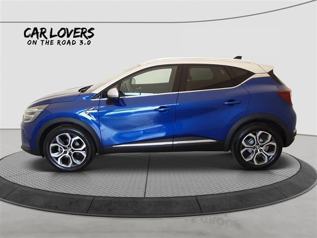 RENAULT Captur 05257040_VO38013034