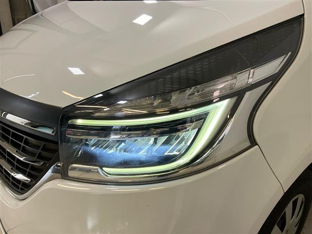 RENAULT Trafic 27 2019 00984766_VO38023207