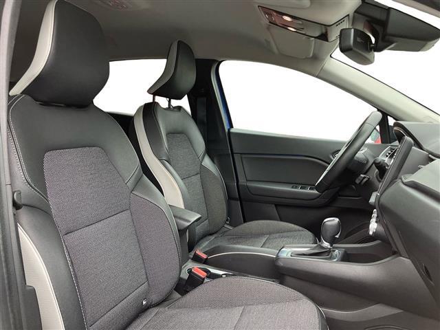 RENAULT Captur 00984676_VO38023207