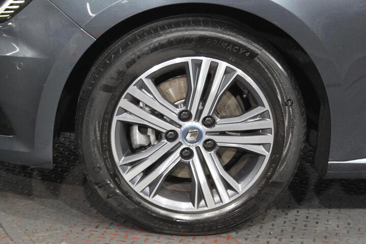 Outside Mégane Sport Tourer Híbrido Enchufable  AZUL