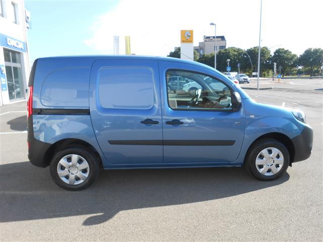 RENAULT Kangoo Z.E. 2017  13 00042990_VO38013018