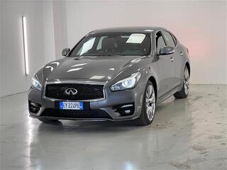 INFINITI Q70 06077732_VO38053400