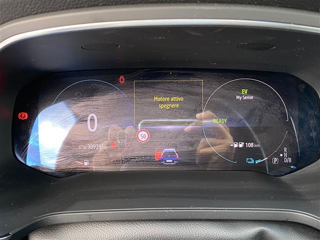 RENAULT Captur 02641498_VO38043366