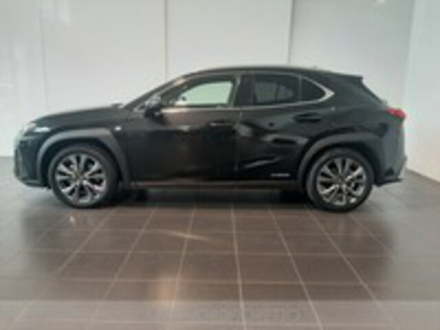 LEXUS UX 2019 01883113_VO38013067