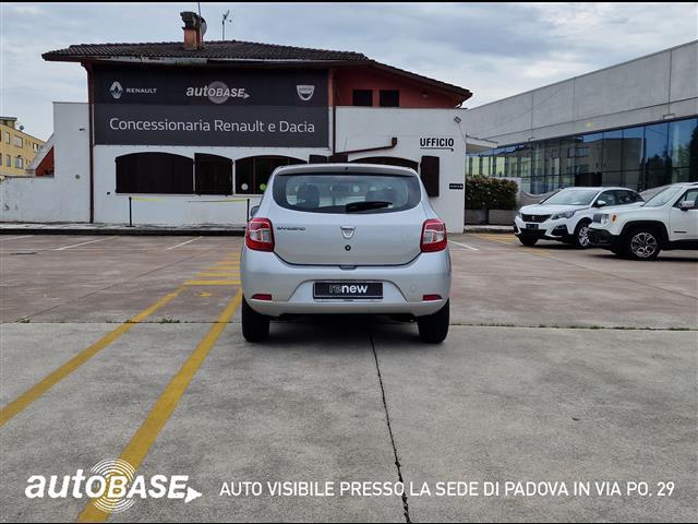 DACIA Sandero 01090799_VO38013498