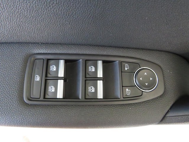 Inside Captur  Blanco Nacarado con 
