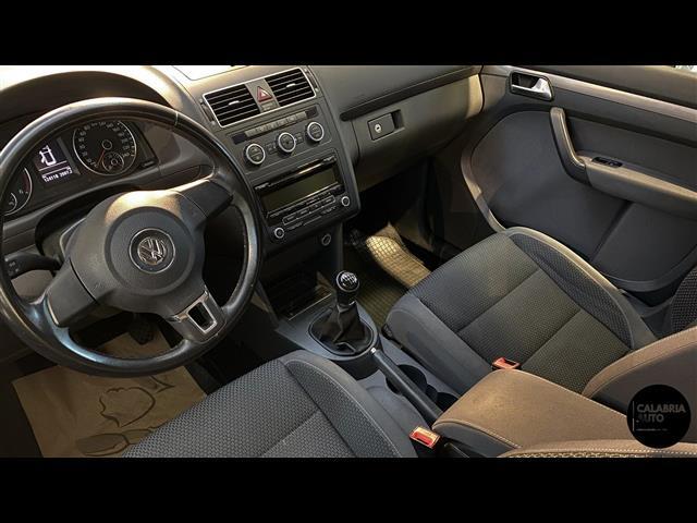 VOLKSWAGEN Touran II 2010 00006251_VO38033579