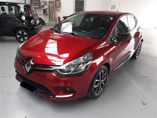 RENAULT Clio 02346646_VO38013041