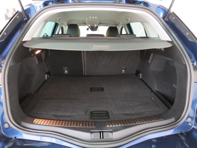Inside Mégane Sport Tourer  Azul Cosmos