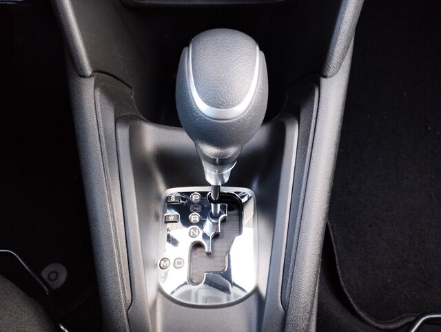 Inside 208  Gris Platinum